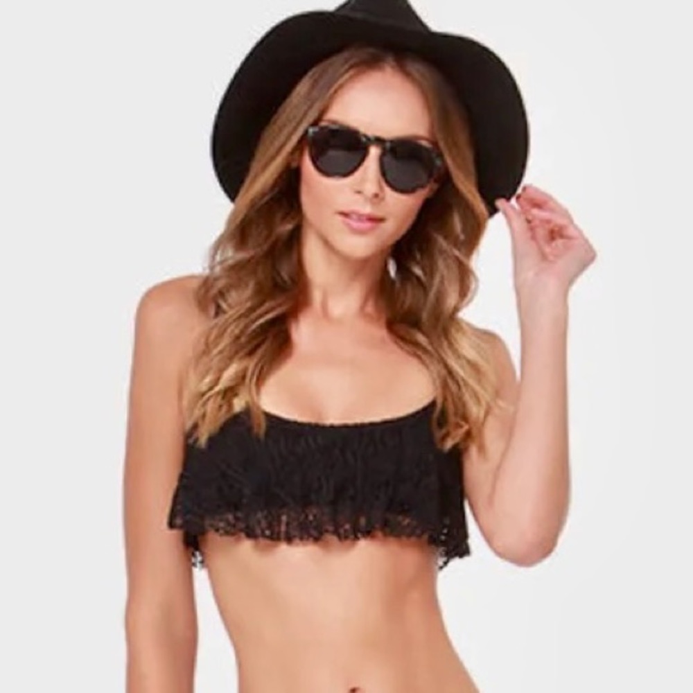 Volcom NWT Crochella Black Lace Bikini Top
